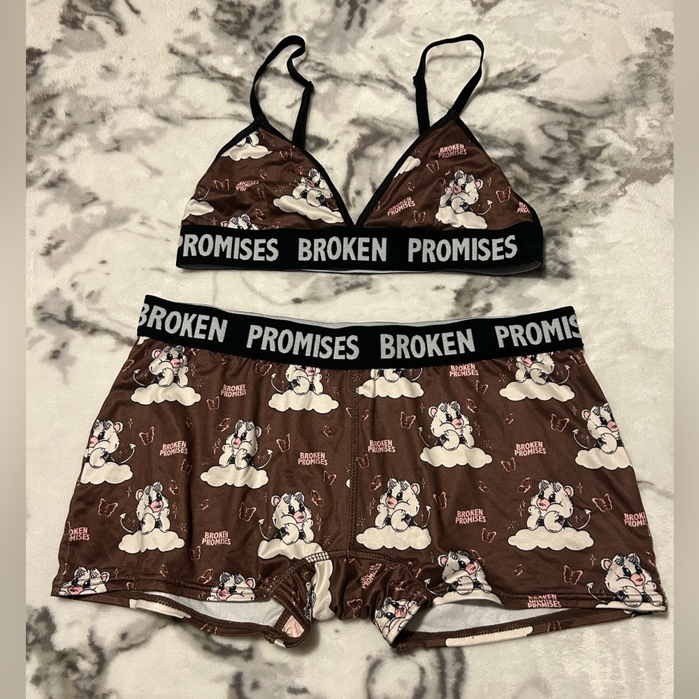 Broken Promises teddy bear lounge set
